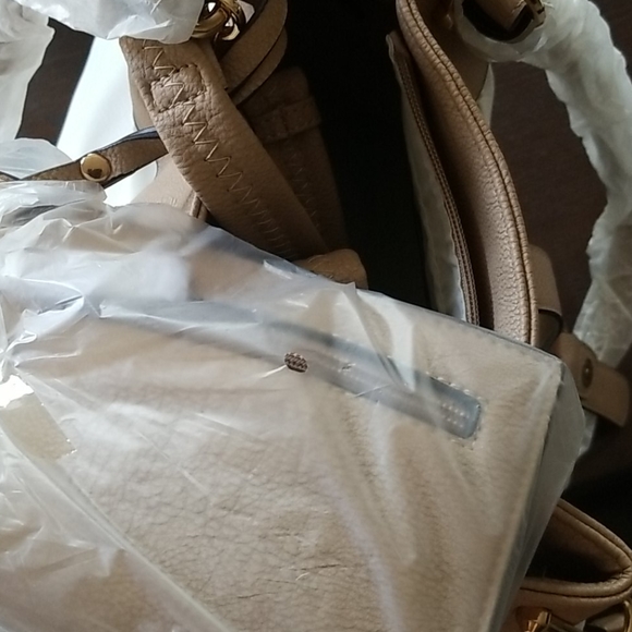 Purse - Picture 3 of 3